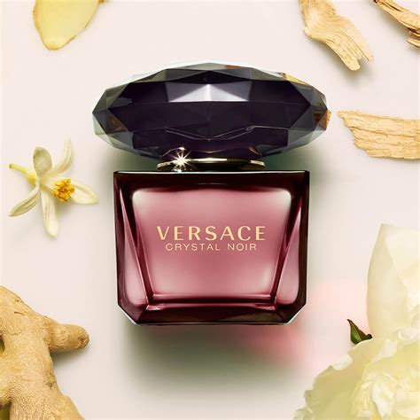 versace crystal noir what does it smell like|versace crystal noir edt fragrantica.